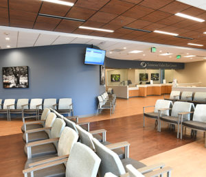 The spacious waiting room of the newly build eye surgery center.
