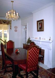 The dining room of the 1890s plantation home.
